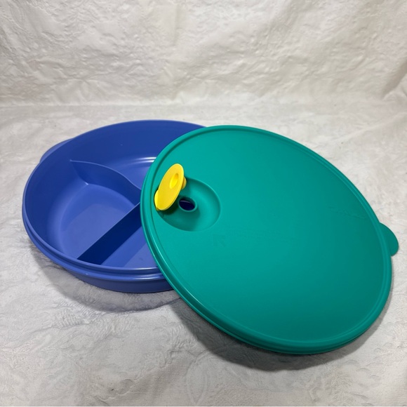 Tupperware | Kitchen | Tupperware Triple Compartment Blue And Green ...